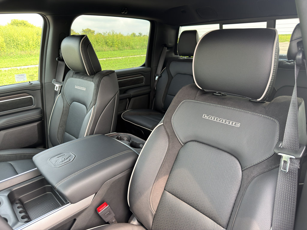 New 2026 RAM 1500 Laramie w/ Sport Appearance Package AWD/4WD image 16