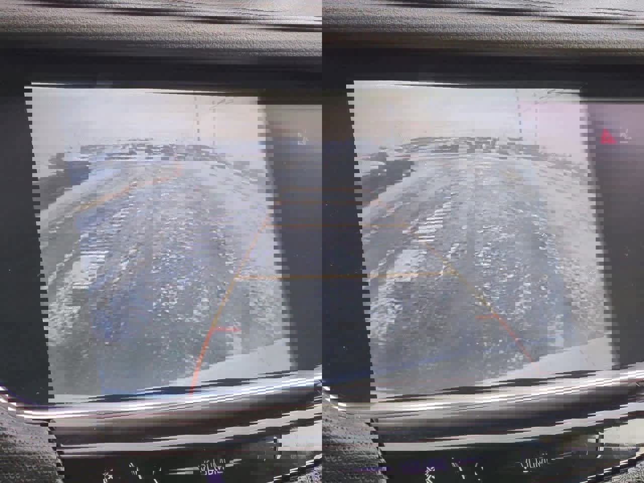 Used 2018 Cadillac XT5 Luxury w/ Driver Awareness Package image 31