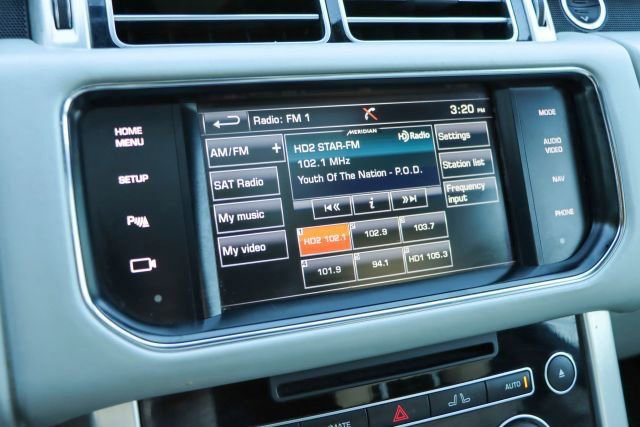 Used 2015 Land Rover Range Rover HSE image 52