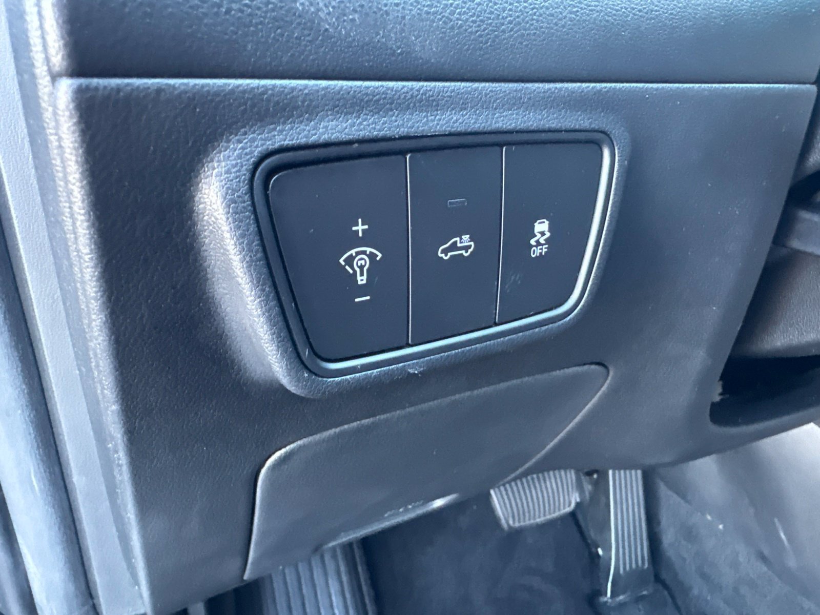 Used 2023 Hyundai Santa Cruz SEL FWD image 15