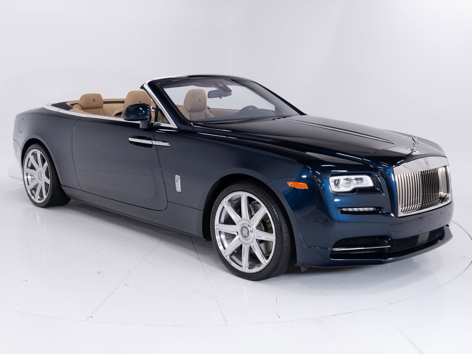 Certified 2016 Rolls-Royce Dawn image 7