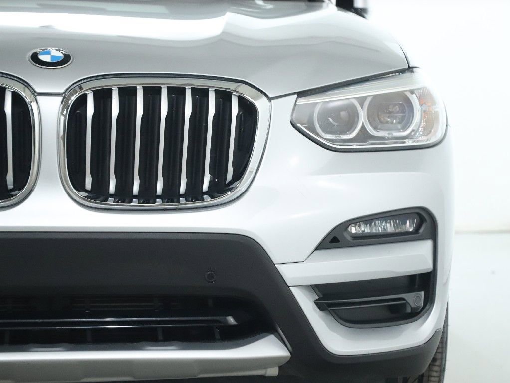 Used 2020 BMW X3 xDrive30i w/ Premium Package image 9