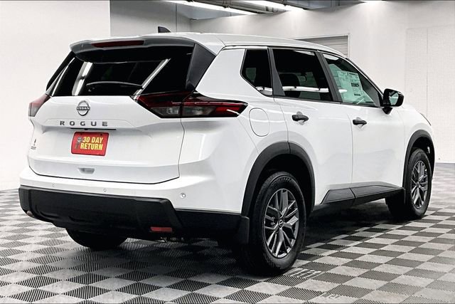 New 2025 Nissan Rogue S image 17