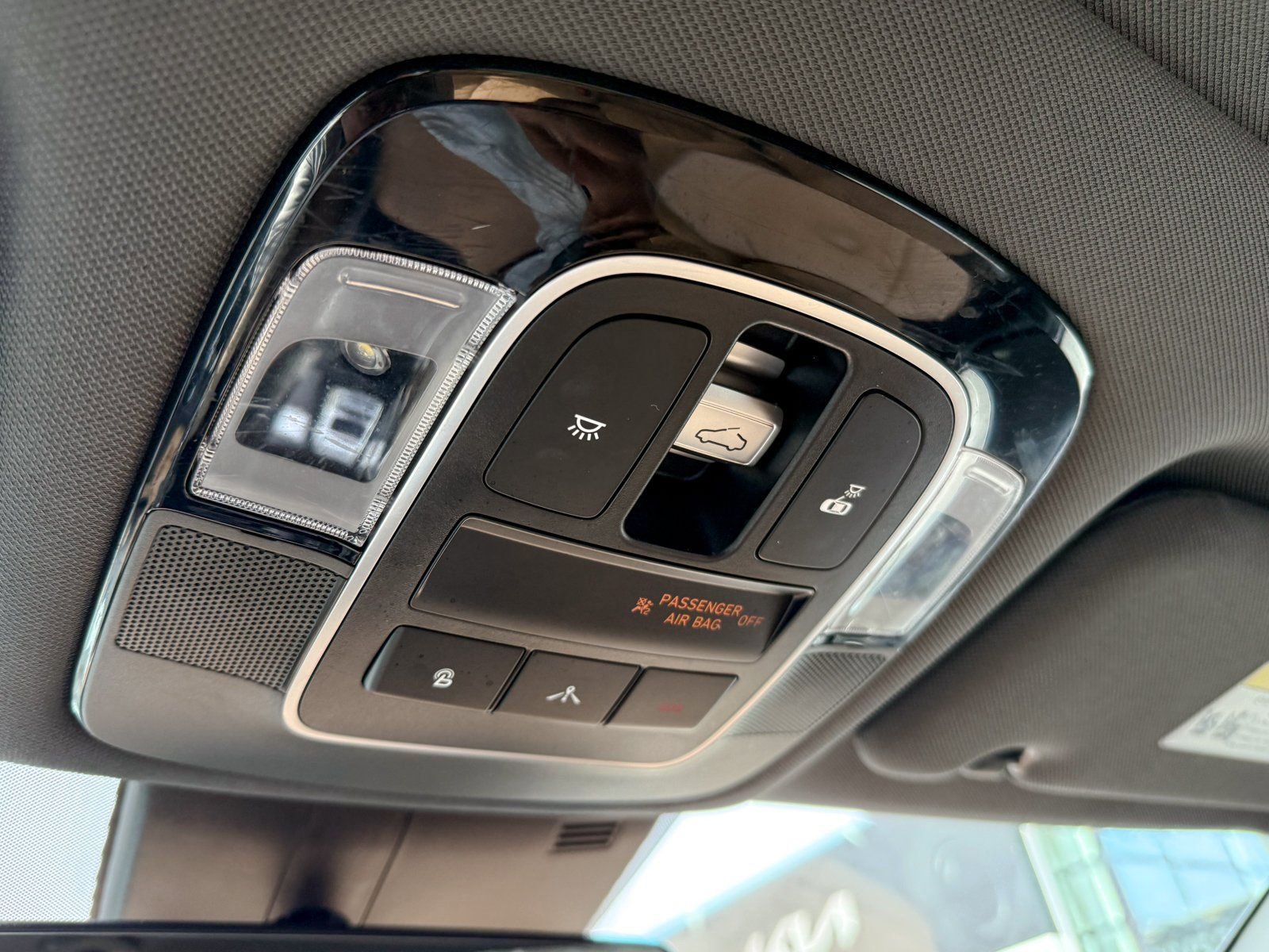 Used 2020 Hyundai Sonata Limited image 32