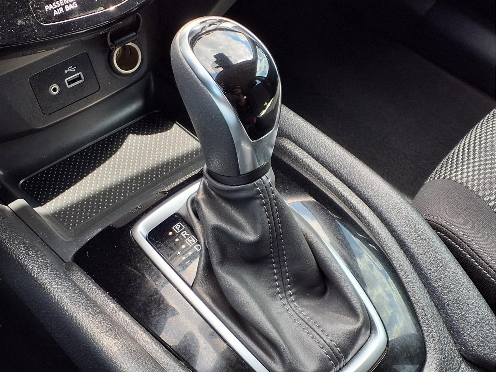 Used 2019 Nissan Rogue Sport SV FWD image 18