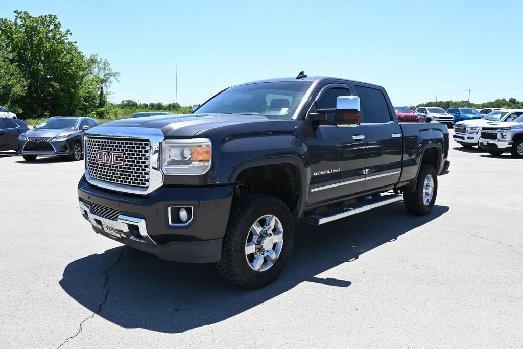 Used 2015 GMC Sierra 3500 Denali w/ Duramax Plus Package AWD/4WD image 13