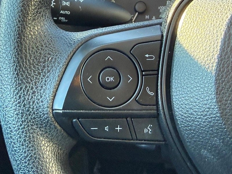 Used 2024 Toyota Corolla LE image 20