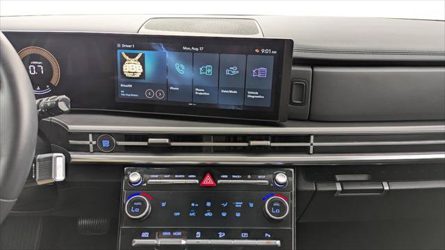 Used 2026 Hyundai Santa Fe SEL FWD image 28