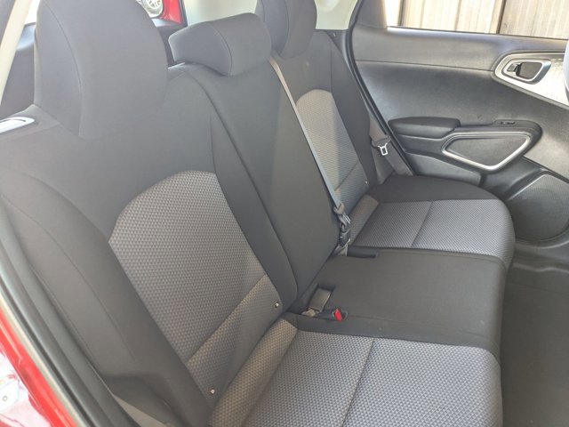 Used 2023 Kia Soul LX image 17