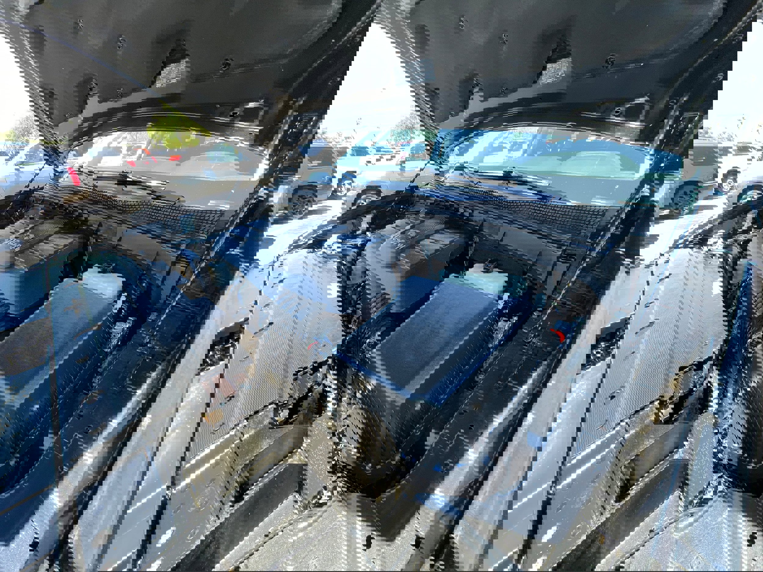 Used 2018 Nissan Titan SV image 33