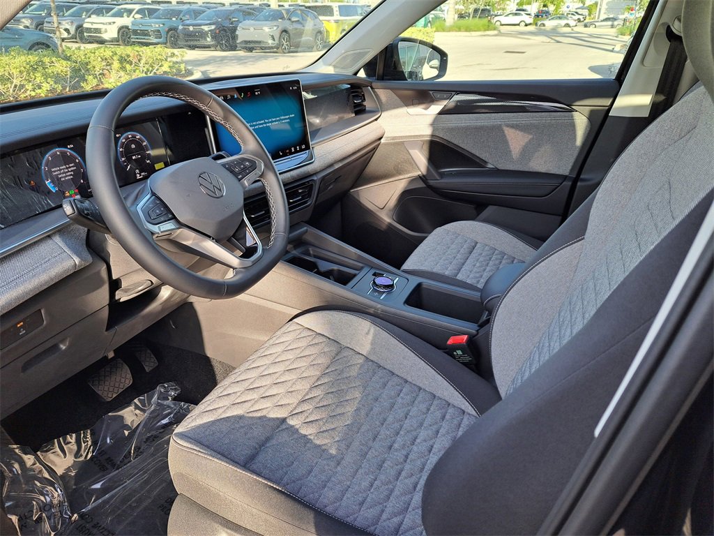 New 2026 Volkswagen Tiguan S image 7