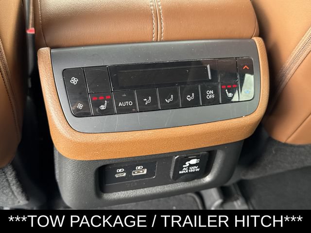 Used 2024 Nissan Pathfinder Platinum AWD/4WD image 15