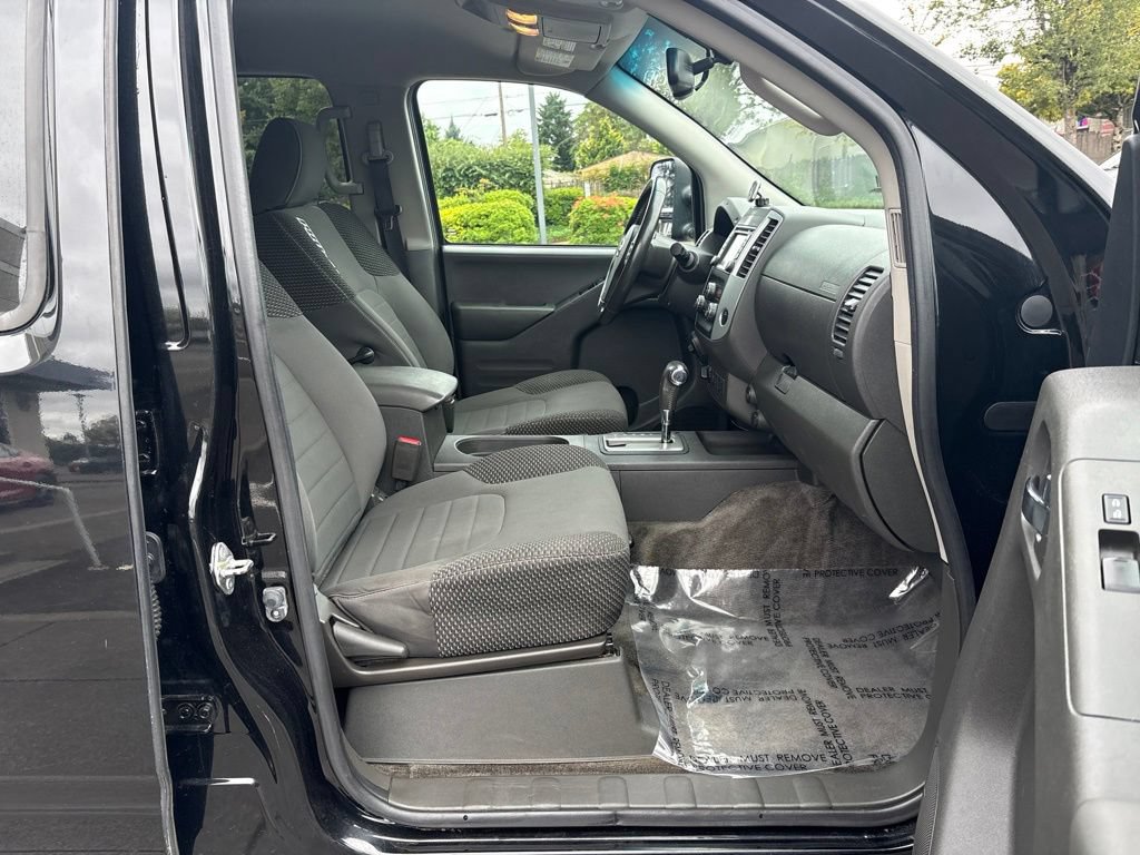 Used 2018 Nissan Frontier PRO-4X AWD/4WD image 23