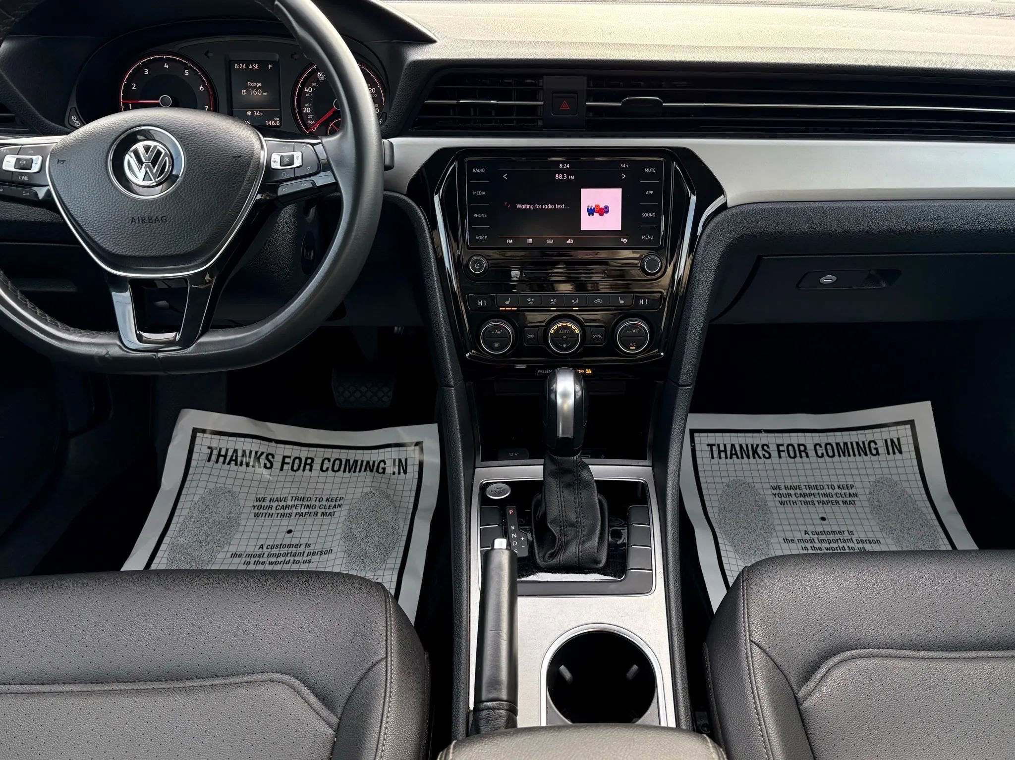 Used 2022 Volkswagen Passat 2.0T SE image 28