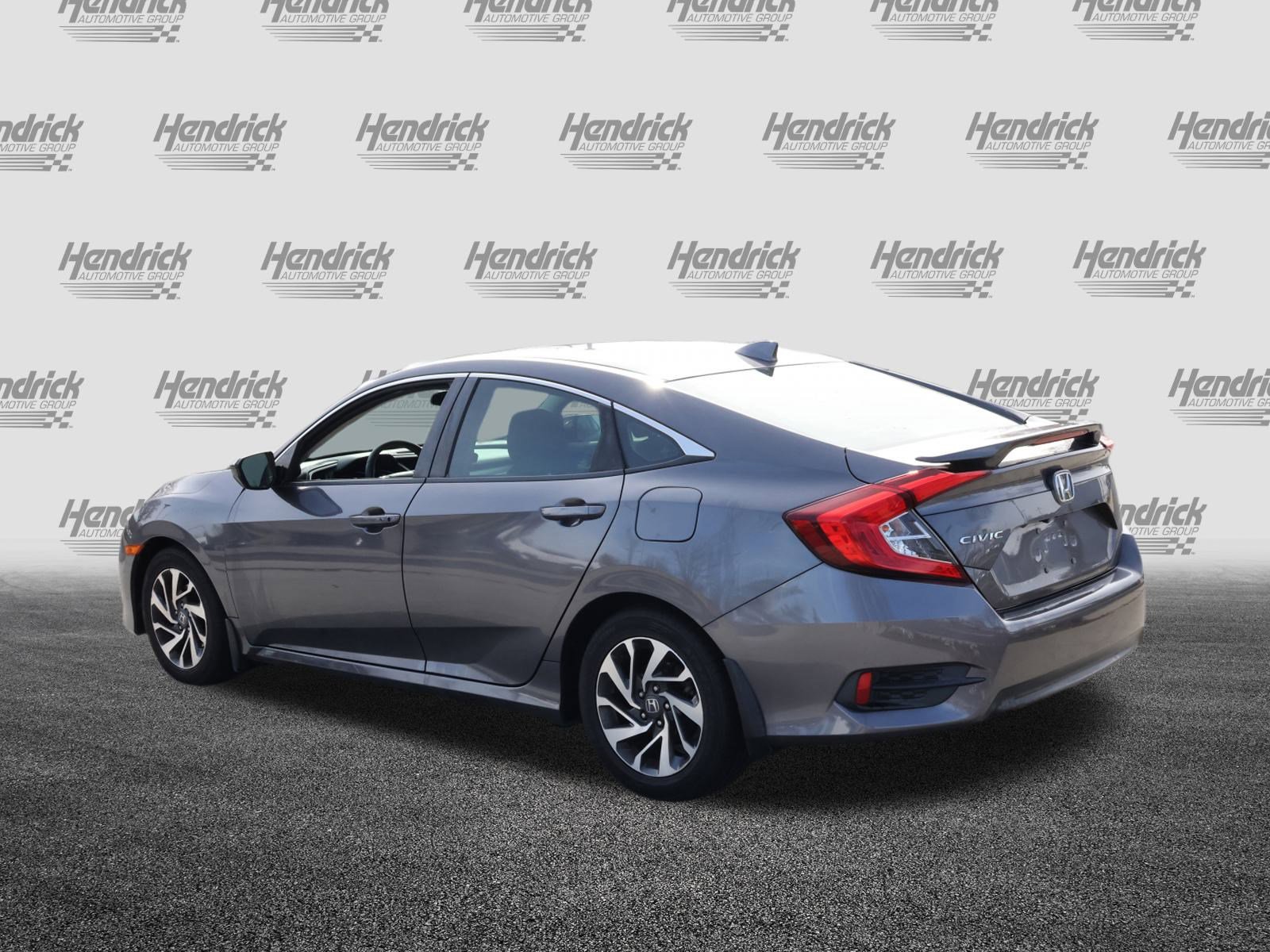 Used 2018 Honda Civic EX image 7