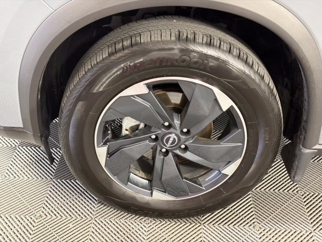 Used 2026 Nissan Rogue SV w/ SV Premium Package AWD/4WD image 12