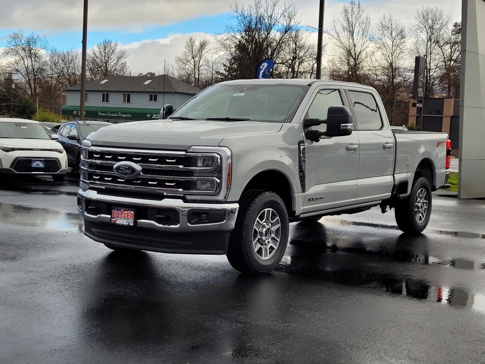 New 2026 Ford F250 Lariat w/ FX4 Off-Road Package