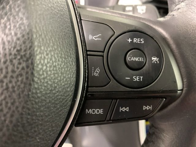 Used 2021 Toyota RAV4 Limited AWD/4WD image 22