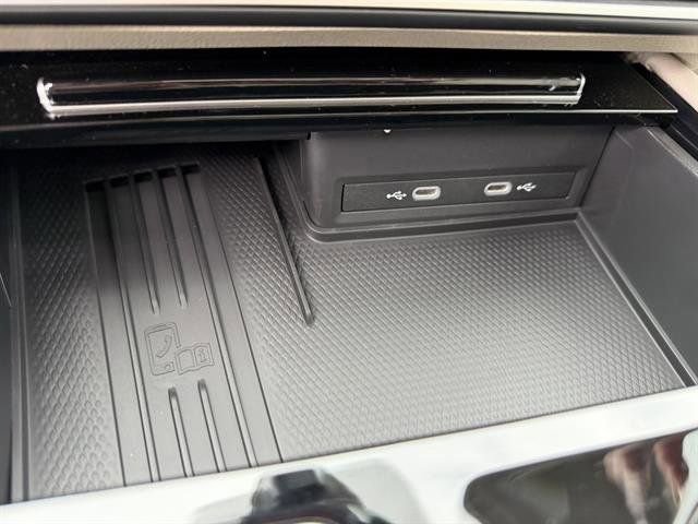 New 2026 Volkswagen Atlas SE image 25