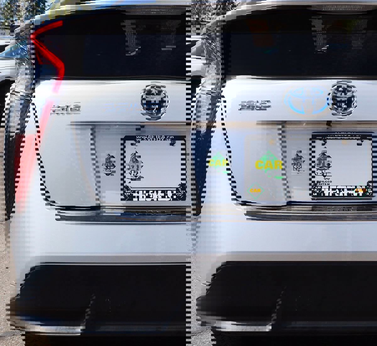 Used 2016 Toyota Prius Three Touring FWD image 19