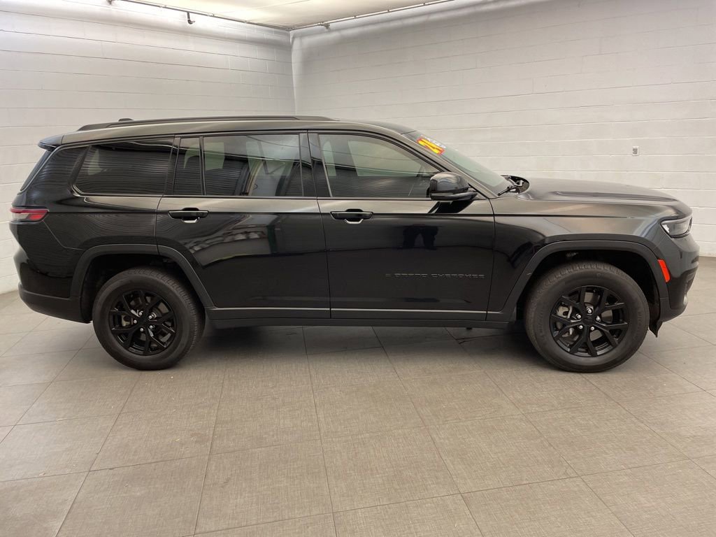 Certified 2024 Jeep Grand Cherokee L Laredo AWD/4WD image 4