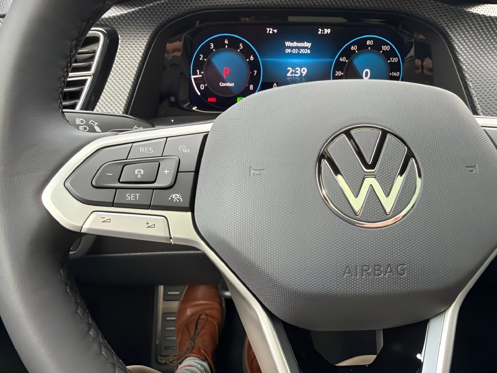 New 2026 Volkswagen Atlas Cross Sport SEL R-Line AWD/4WD image 14