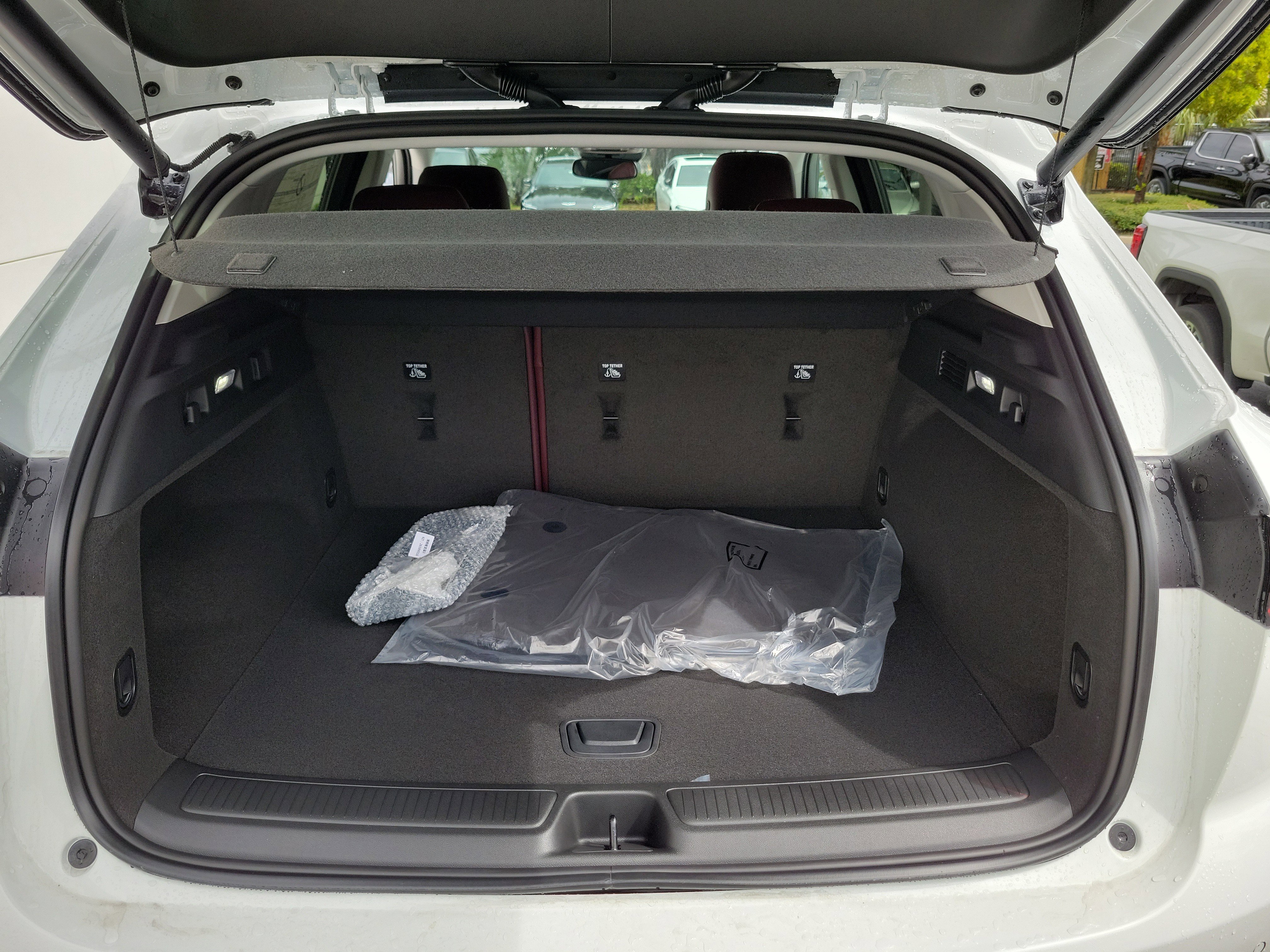 New 2026 Buick Envision Sport Touring image 8