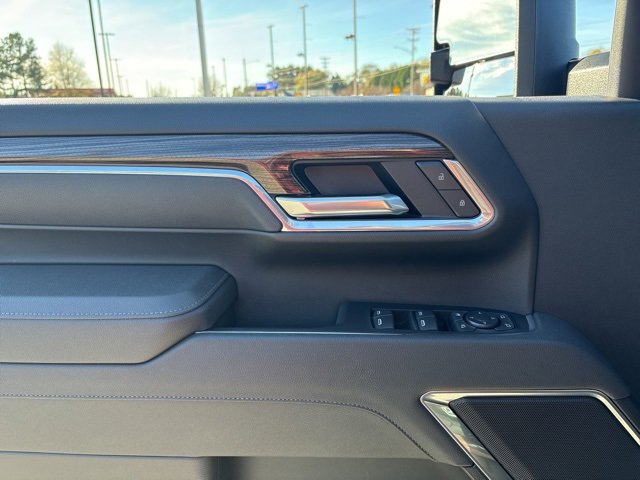 Used 2025 Chevrolet Silverado 2500 LT w/ Trail Boss Package image 12