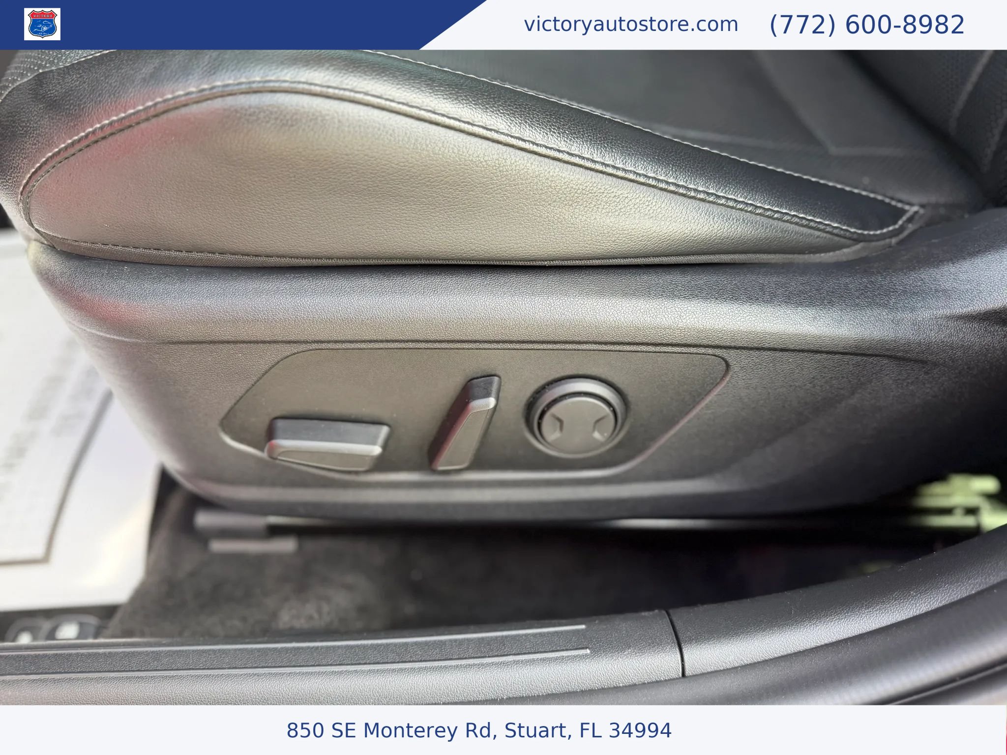 Used 2023 Hyundai Elantra Limited FWD image 54