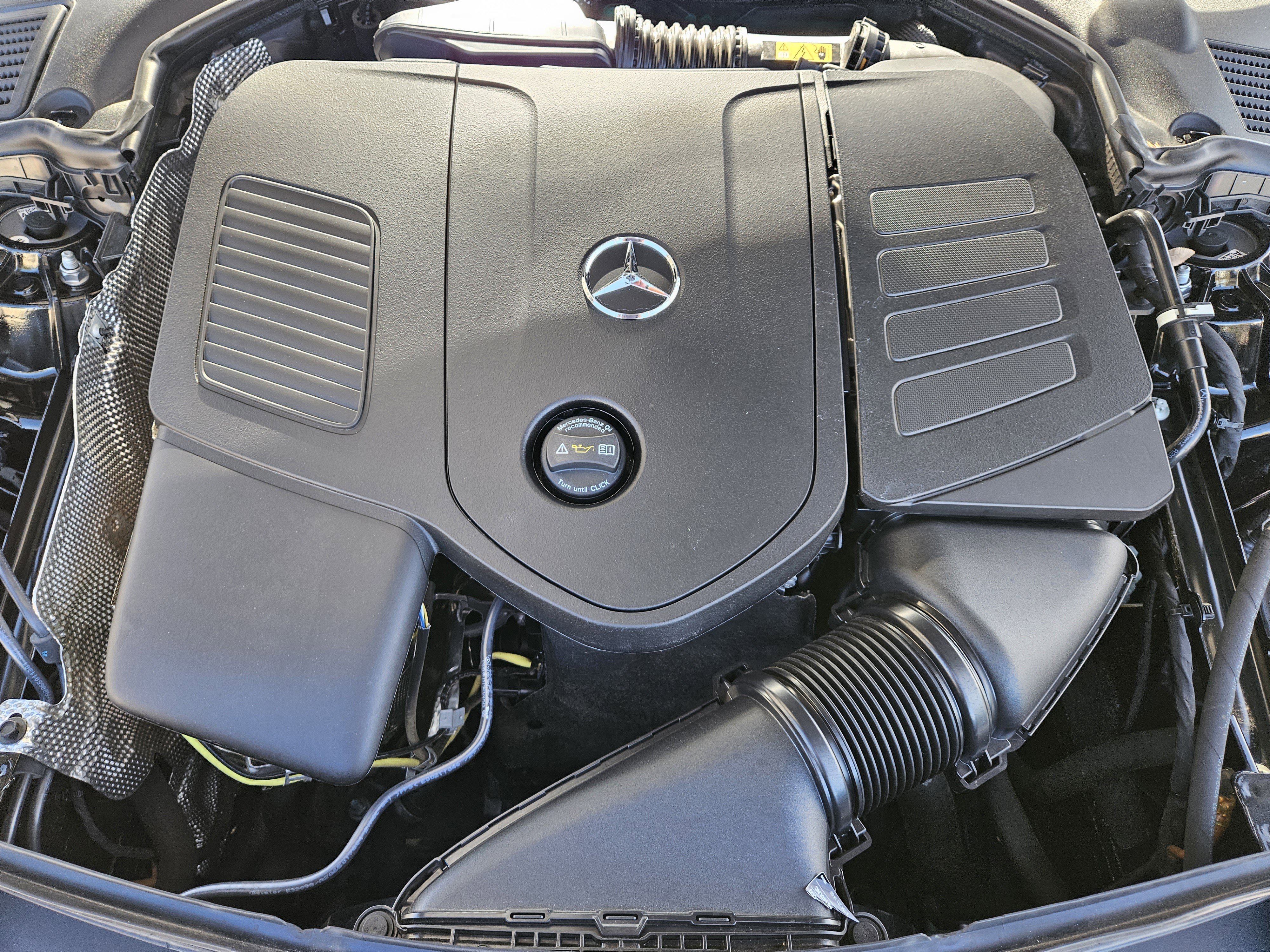 Certified 2025 Mercedes-Benz C 300 Sedan image 32