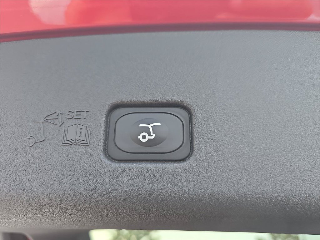 New 2026 Lincoln Nautilus Premier AWD/4WD image 21