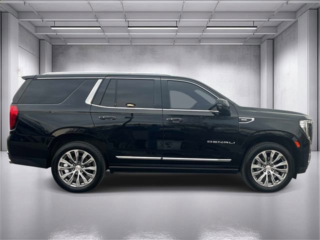 Used 2021 GMC Yukon Denali w/ Denali Premium Package image 2