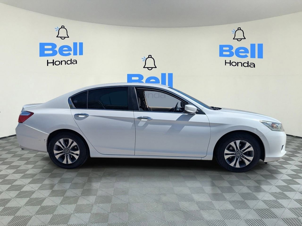 Used 2015 Honda Accord LX image 5