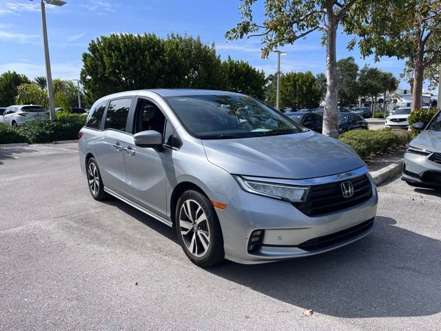 Used 2024 Honda Odyssey Touring image 1