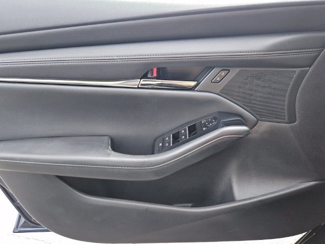 Used 2023 MAZDA MAZDA3 s FWD image 29