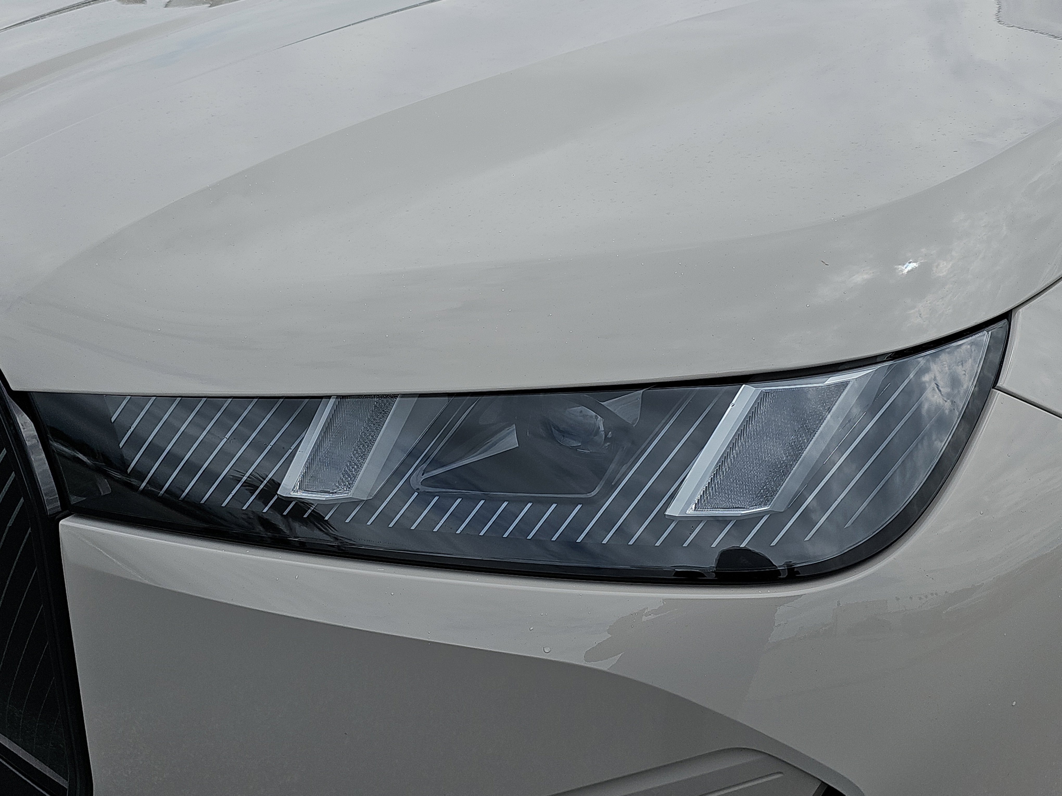 New 2026 BMW iX xDrive60 w/ Premium Package image 31