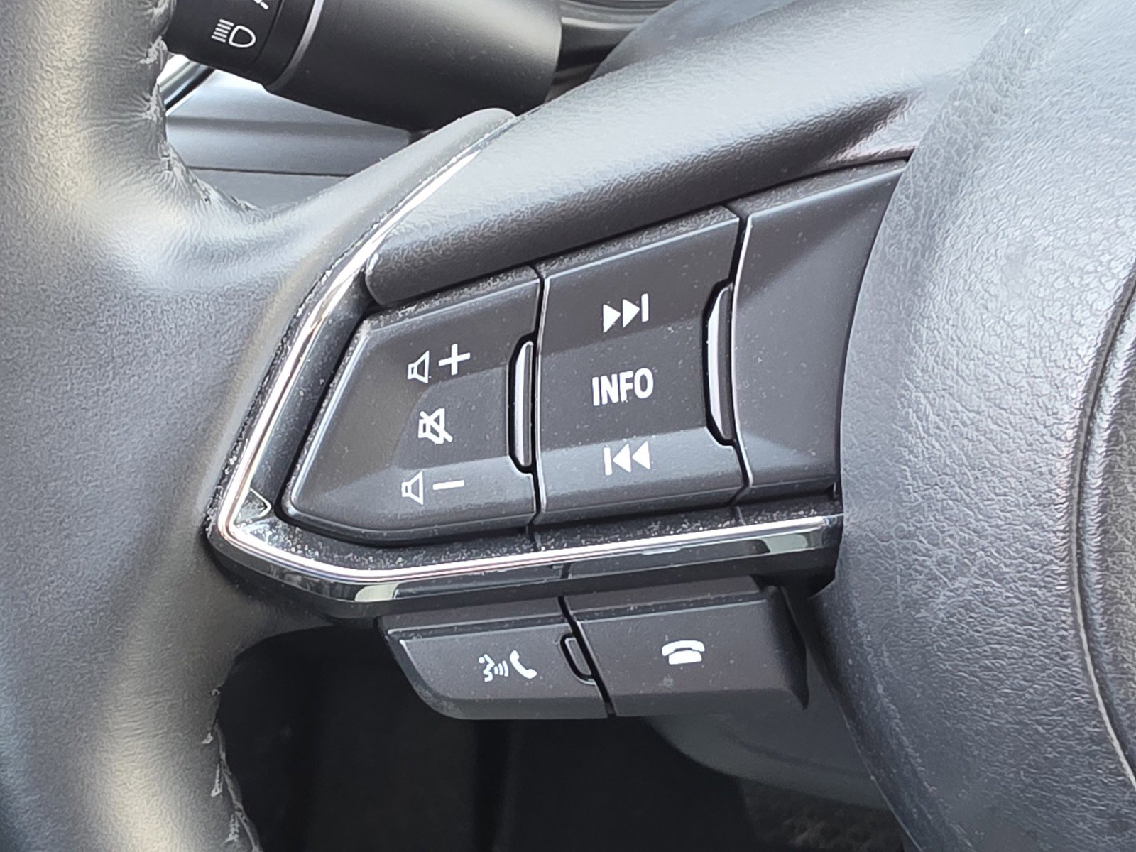 Used 2022 MAZDA CX-5 AWD 2.5 S w/ Preferred Package image 18