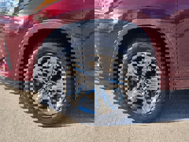 Used 2017 Toyota Highlander Limited Platinum image 8