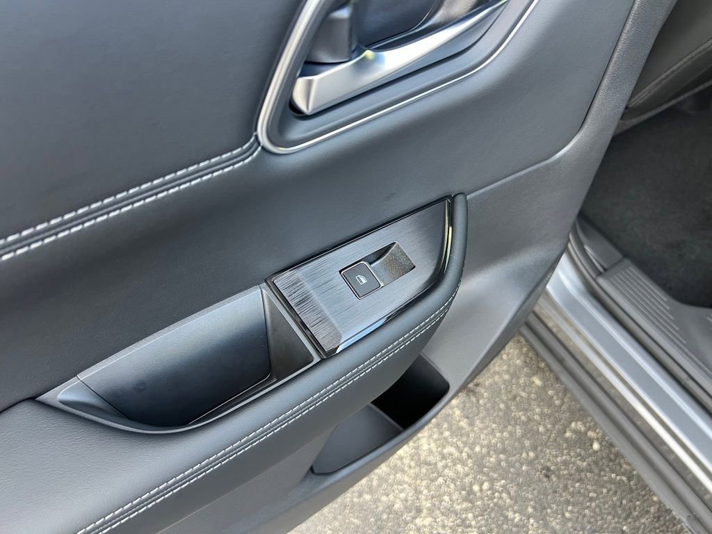 New 2026 Nissan Rogue Platinum w/ Platinum Premium Package image 18