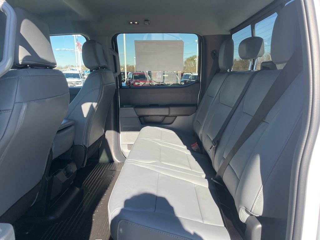 New 2026 Ford F350 XL w/ XL Chrome Package image 16