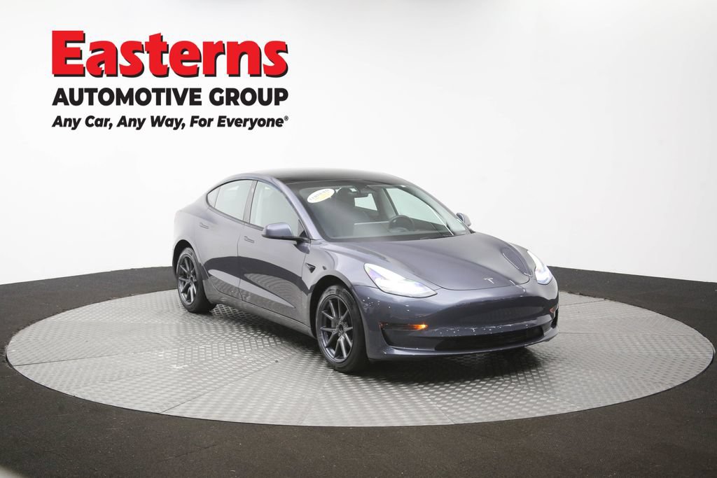 Used 2023 Tesla Model 3 Standard Range RWD image 45