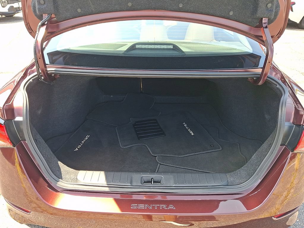 Used 2022 Nissan Sentra SV w/ SV Premium Package FWD image 31