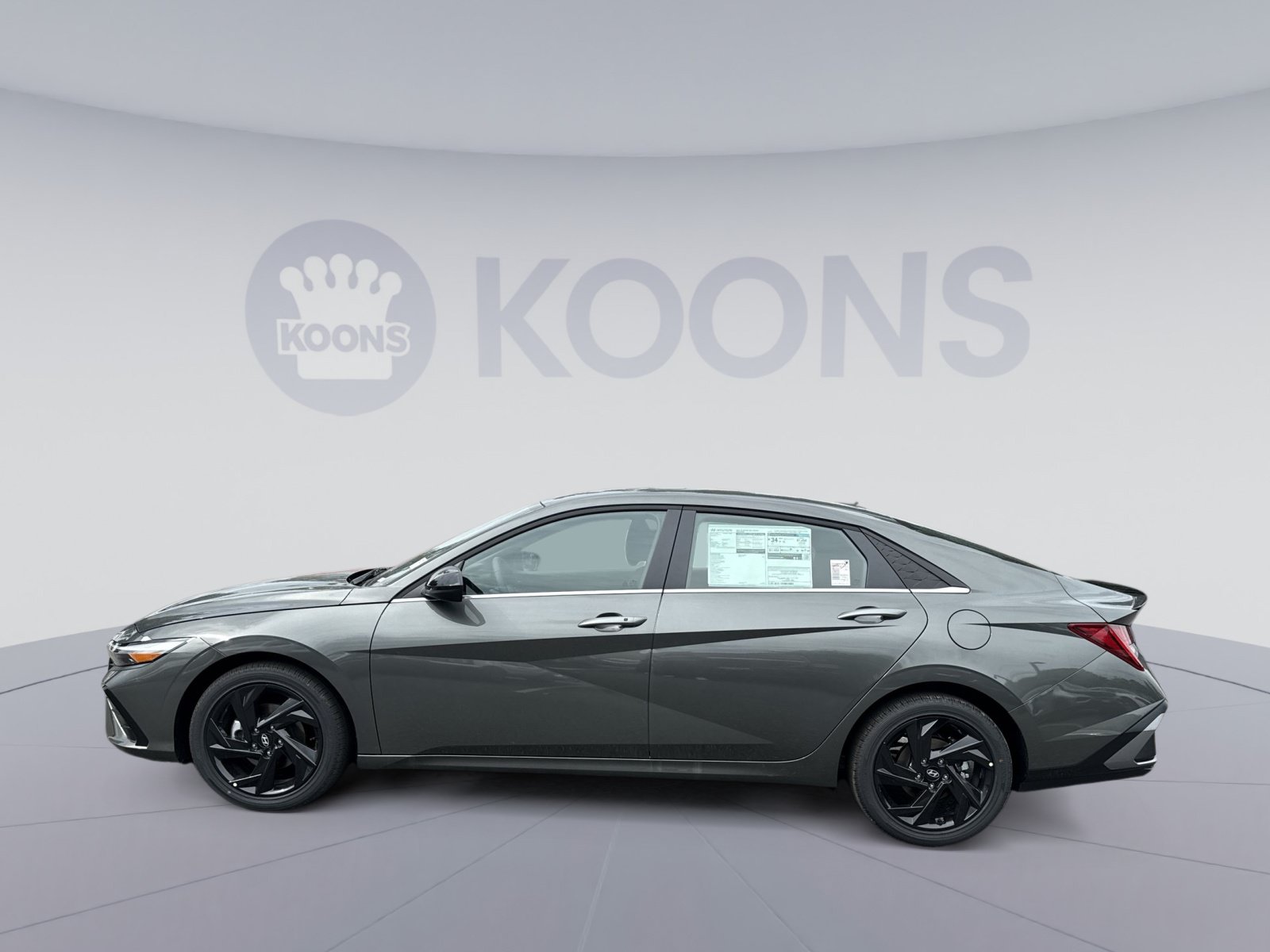 New 2026 Hyundai Elantra SEL Sport Premium FWD image 2