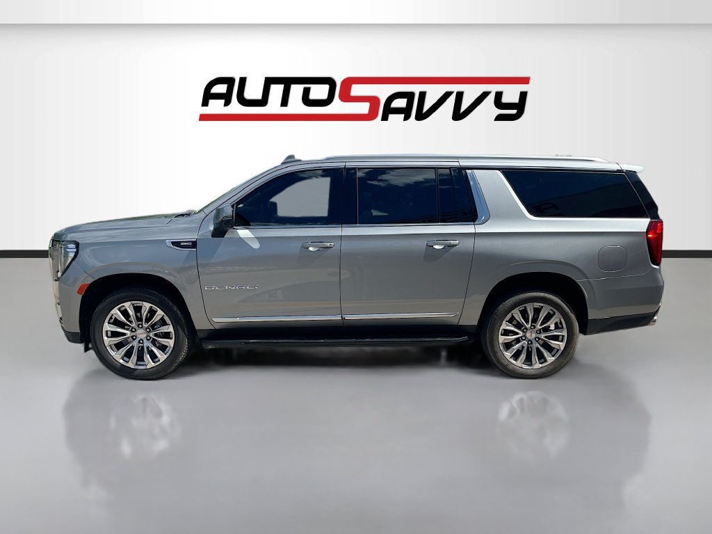Used 2024 GMC Yukon XL Denali AWD/4WD image 4