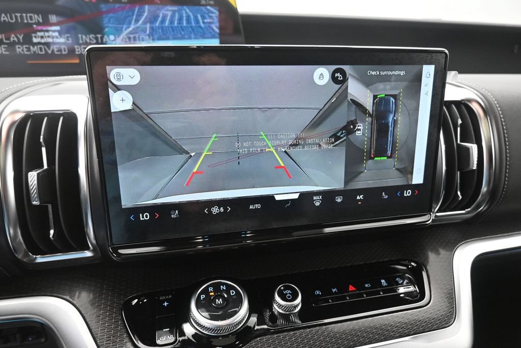 New 2027 Ford Expedition Platinum w/ Stealth Appearance Package AWD/4WD image 4