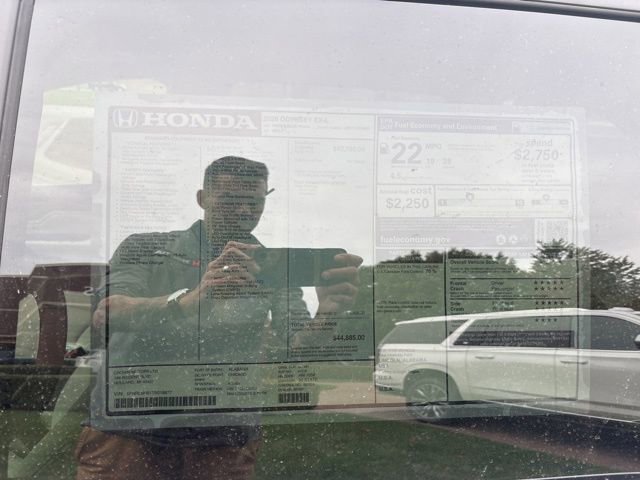 New 2026 Honda Odyssey EX-L image 5