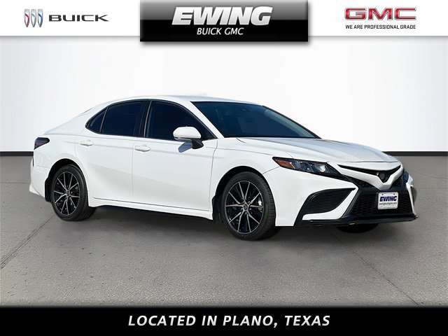 Used 2023 Toyota Camry SE