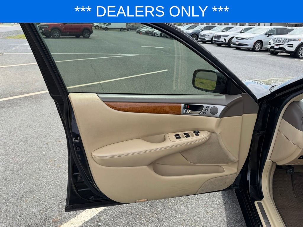 Used 2006 Lexus ES 330 image 12