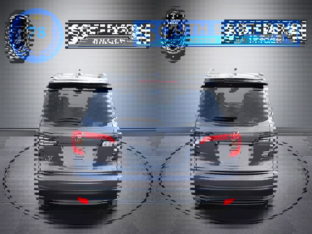 Used 2021 Honda Pilot Special Edition image 4
