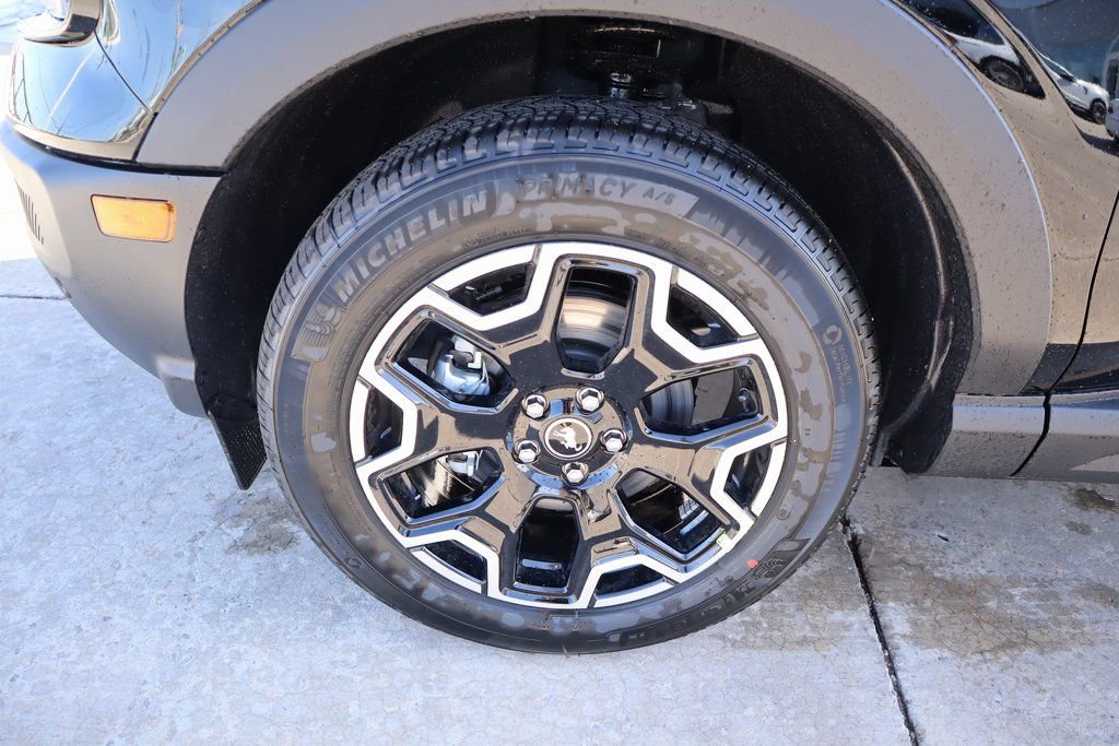 New 2025 Ford Bronco Sport Outer Banks w/ Outer Banks Tech Package+ image 17